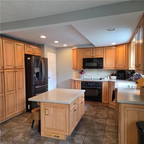 102 Raleigh Court Ross Township PA 15237