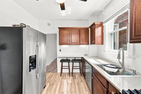 6926 Bishop Street Morningside PA 15206