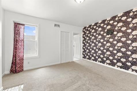 6926 Bishop Street Morningside PA 15206