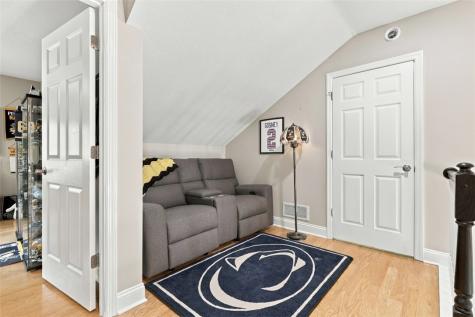 154 Rifgon Drive North Strabane PA 15317
