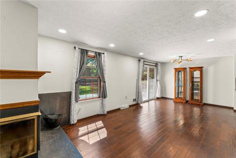 1107 Valleyview Drive Cecil PA 15055