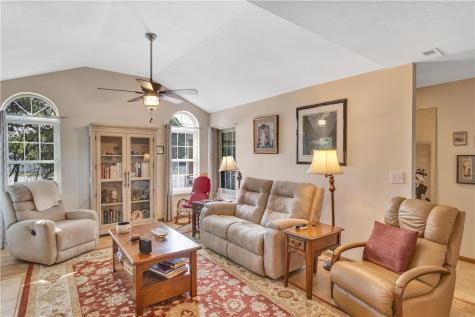 11 Ashford Drive Cranberry Township PA 16066