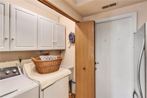 11 Ashford Drive Cranberry Township PA 16066