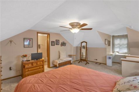 11 Ashford Drive Cranberry Township PA 16066