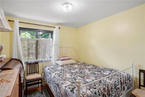 3769 Allendale Circle Sheraden PA 15204