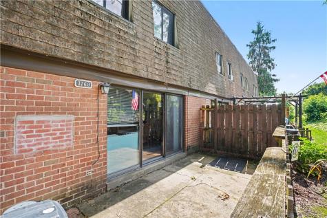 3769 Allendale Circle Sheraden PA 15204