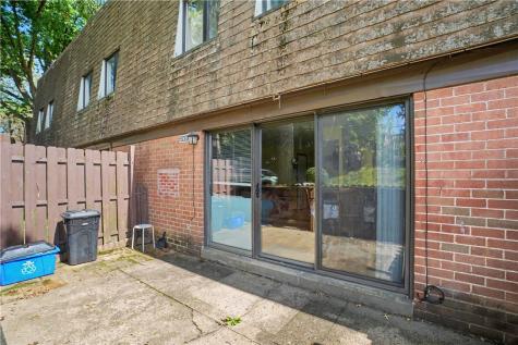 3769 Allendale Circle Sheraden PA 15204