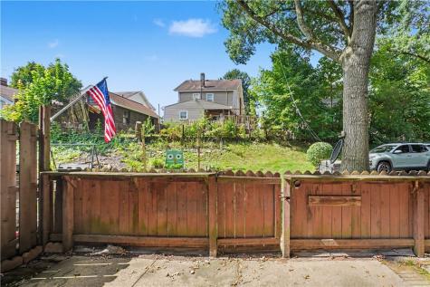 3769 Allendale Circle Sheraden PA 15204