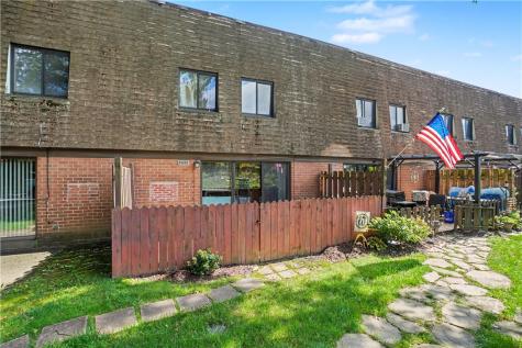 3769 Allendale Circle Sheraden PA 15204
