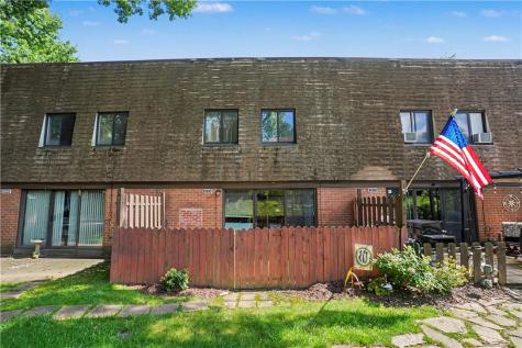 3769 Allendale Circle Sheraden PA 15204