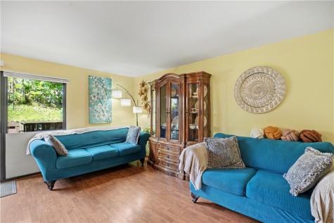 3769 Allendale Circle Sheraden PA 15204