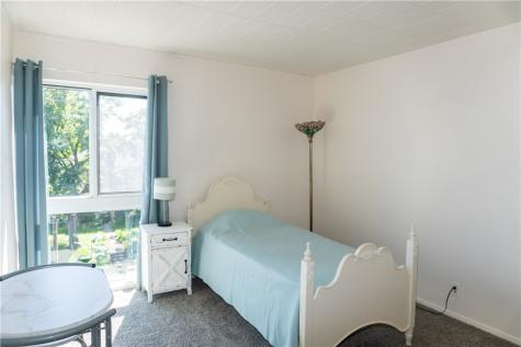 420 N Chestnut Street Avalon PA 15202