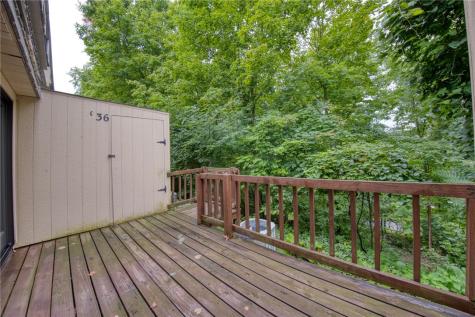 636 Carriage Circle Pennsbury PA 15205