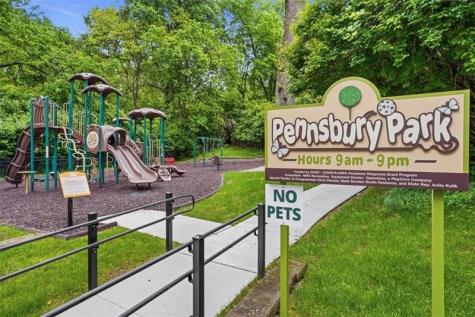 636 Carriage Circle Pennsbury PA 15205
