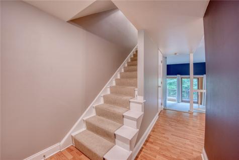 636 Carriage Circle Pennsbury PA 15205