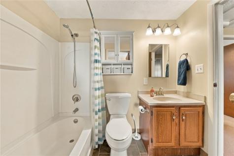423 Ten Point Lane Cranberry Township PA 16066