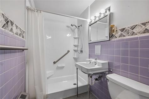 4601 Fifth Avenue Oakland PA 15213