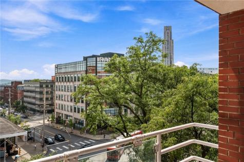 4601 Fifth Avenue Oakland PA 15213