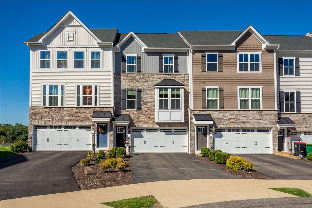 165 Cole Drive Robinson Township PA 15136