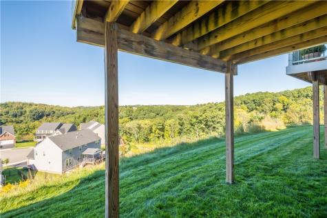 165 Cole Drive Robinson Township PA 15136