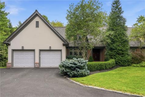 26 The Trillium Fox Chapel PA 15238