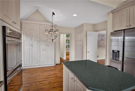 502 Farndale O'hara PA 15238