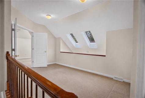 502 Farndale O'hara PA 15238
