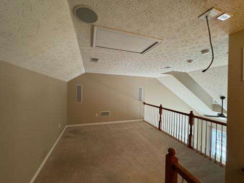 302 Fairgate Drive Pine Township PA 15090
