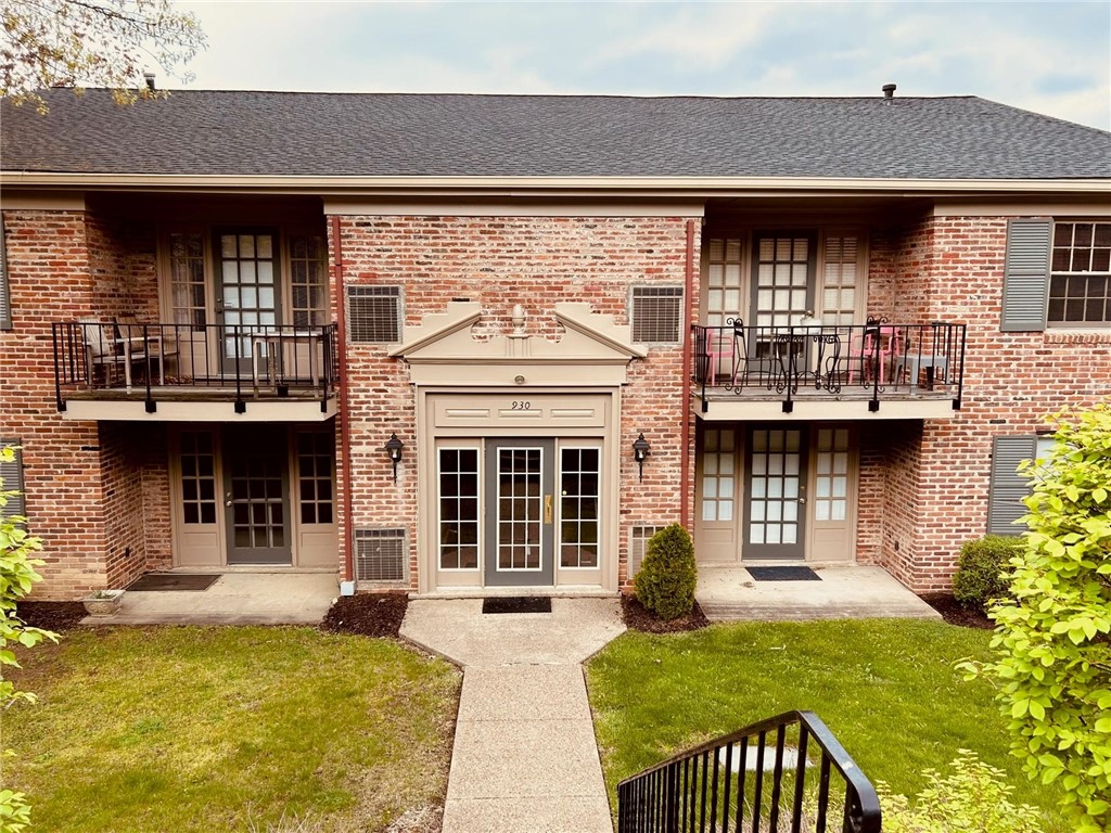 930 Margarite Drive Scott Township PA 15216