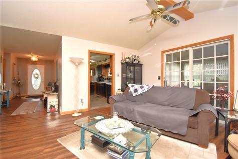 114 Club House West Middlesex Boro PA 16159