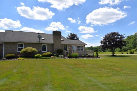 114 Club House West Middlesex Boro PA 16159