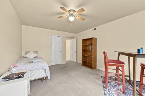 825 Morewood Avenue Shadyside PA 15213