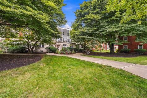 825 Morewood Avenue Shadyside PA 15213