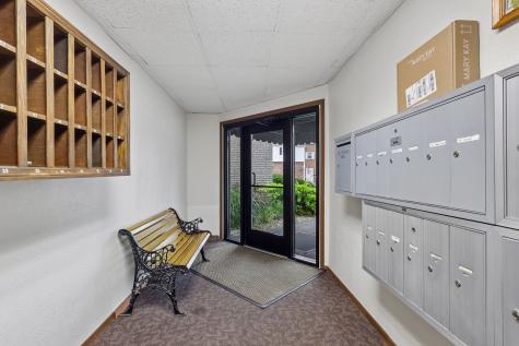 103 Woodstone New Kensington PA 15068