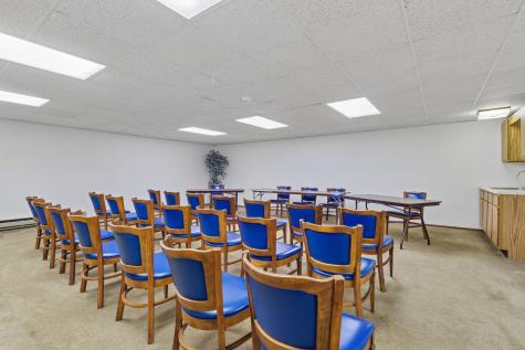 103 Woodstone New Kensington PA 15068
