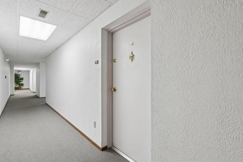 103 Woodstone New Kensington PA 15068