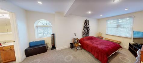 1319 Riverside Drive Bridgewater PA 15009