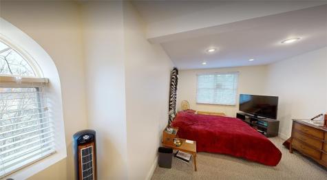 1319 Riverside Drive Bridgewater PA 15009