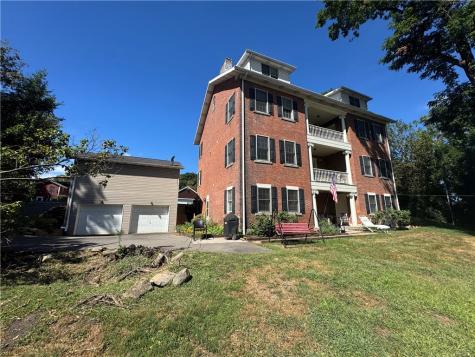 1319 Riverside Drive Bridgewater PA 15009
