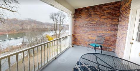 1319 Riverside Drive Bridgewater PA 15009