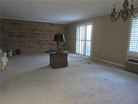 820 E Beau South Strabane PA 15301
