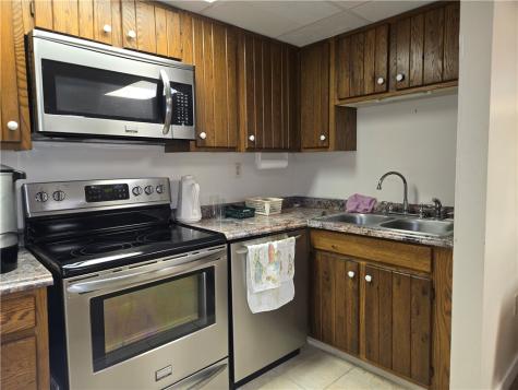 820 E Beau South Strabane PA 15301