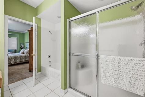 201 Oakview Drive Hermitage PA 16148