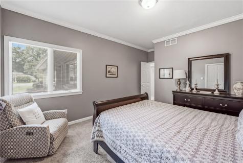 201 Oakview Drive Hermitage PA 16148