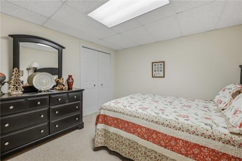201 Oakview Drive Hermitage PA 16148