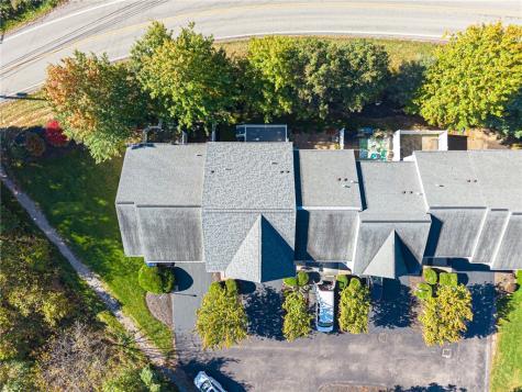959 Montclair Drive Moon/crescent Township PA 15108