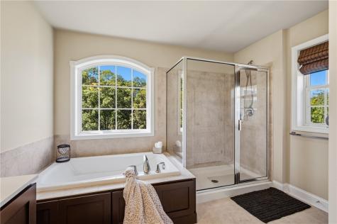 707 Freedom Drive Collier Township PA 15106