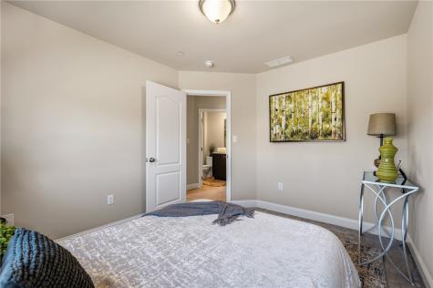 707 Freedom Drive Collier Township PA 15106