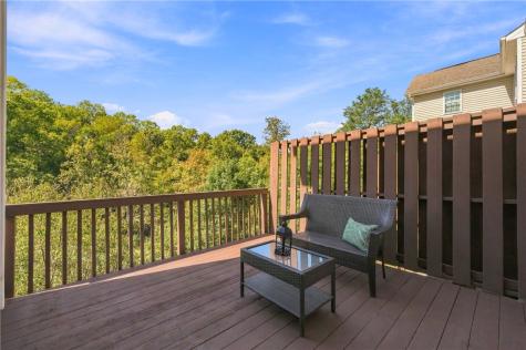707 Freedom Drive Collier Township PA 15106