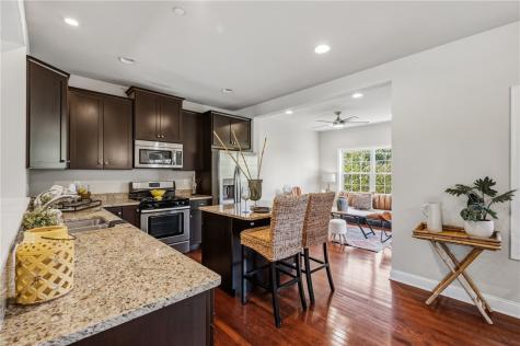 707 Freedom Drive Collier Township PA 15106
